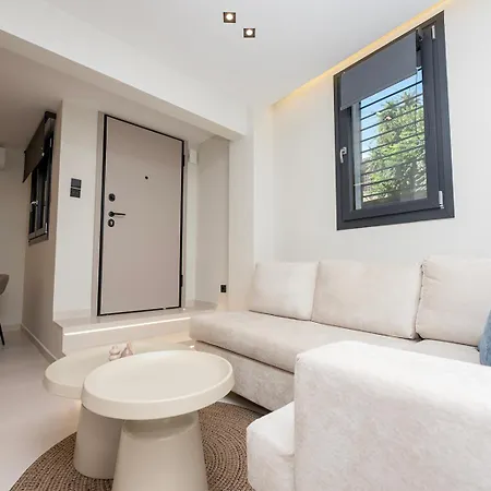 Apartment Rotonda Cozy #dbapartments Thessaloniki
